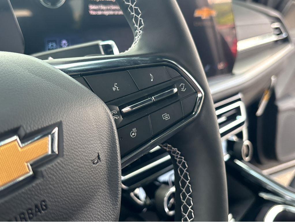 new 2025 Chevrolet Traverse car, priced at $47,840