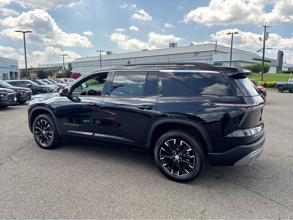 new 2025 Chevrolet Traverse car, priced at $47,840