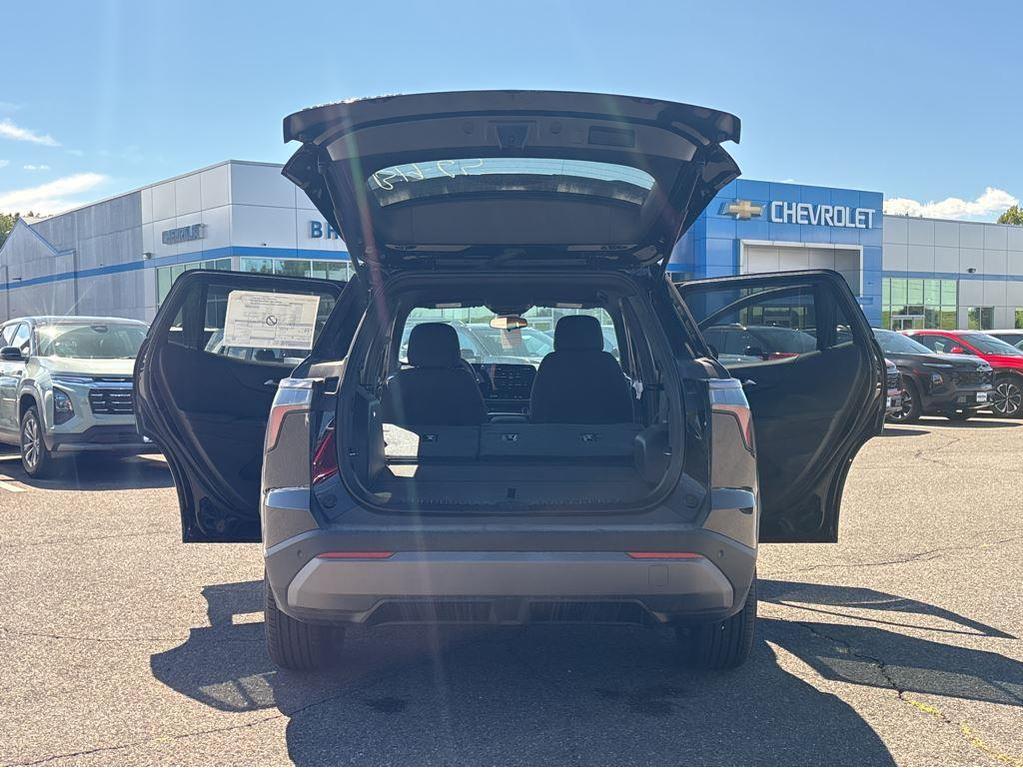 new 2026 Chevrolet Equinox car, priced at $32,320