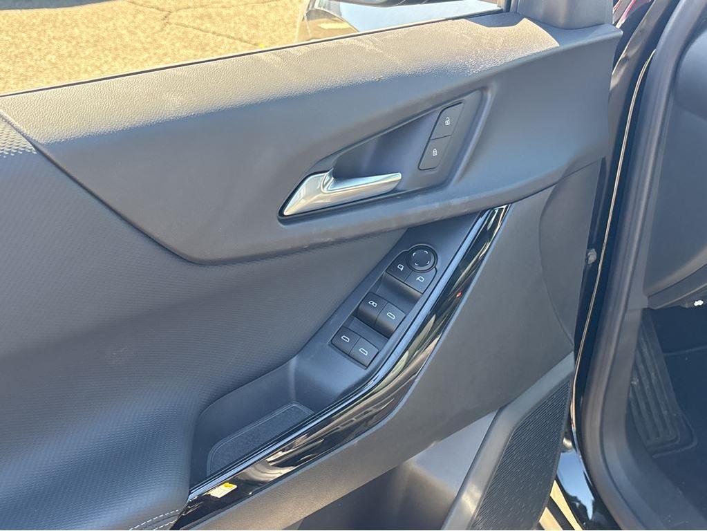 new 2026 Chevrolet Equinox car, priced at $32,320