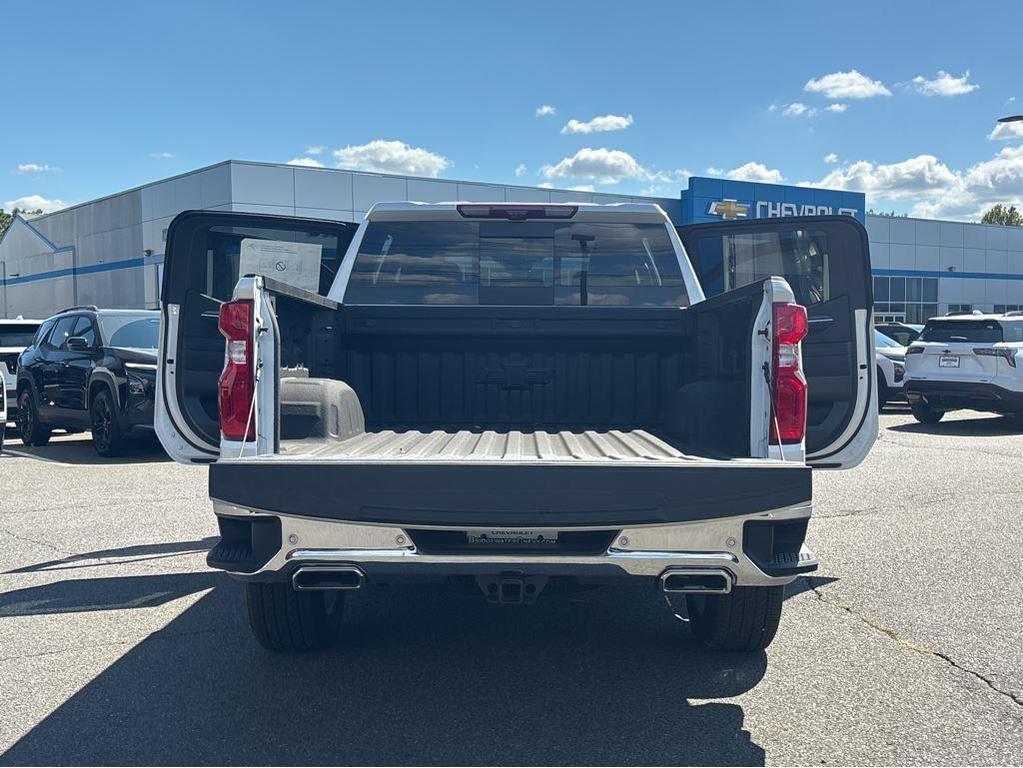 new 2025 Chevrolet Silverado 1500 car, priced at $65,670