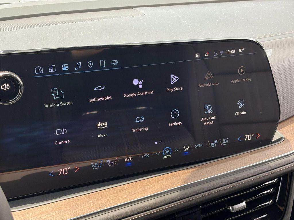 new 2025 Chevrolet Suburban car, priced at $85,895