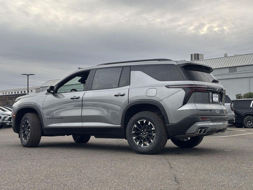 new 2026 Chevrolet Traverse car, priced at $53,945