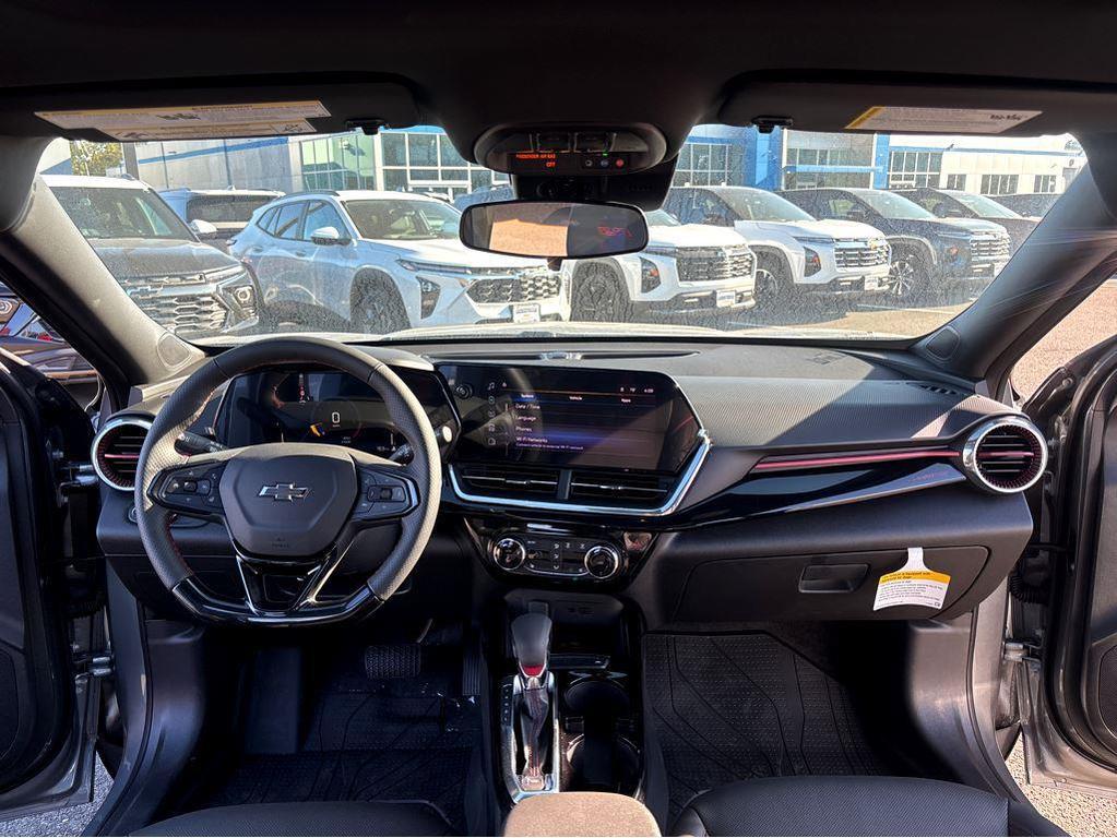 new 2025 Chevrolet Trax car, priced at $28,325
