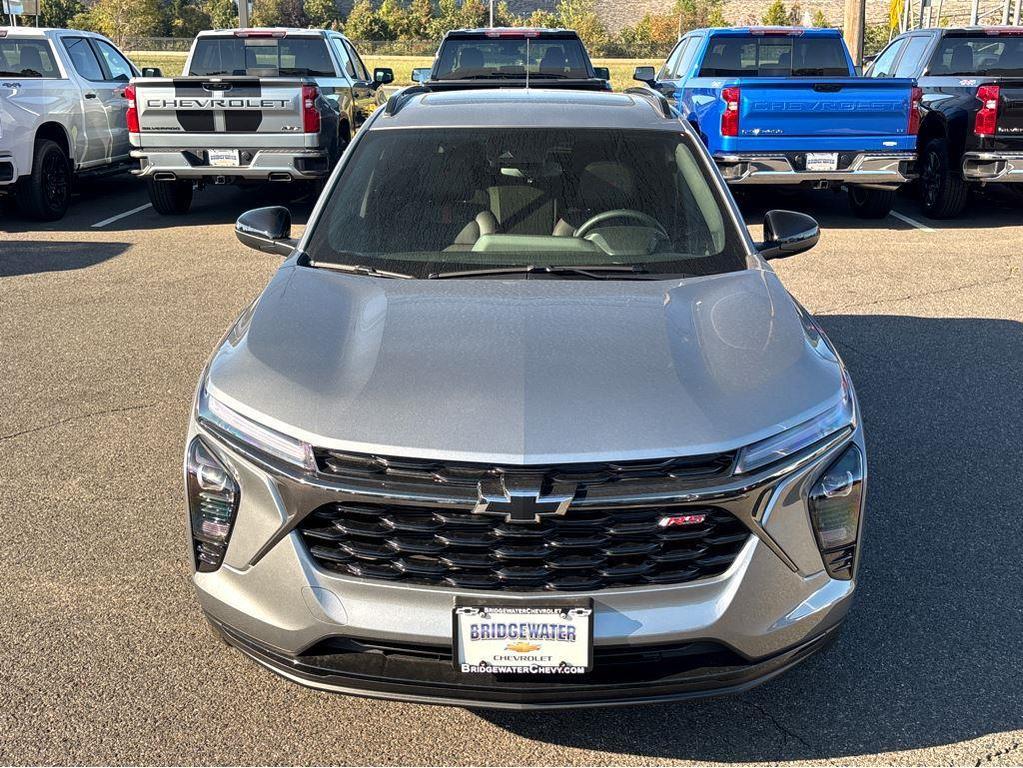 new 2025 Chevrolet Trax car, priced at $28,325
