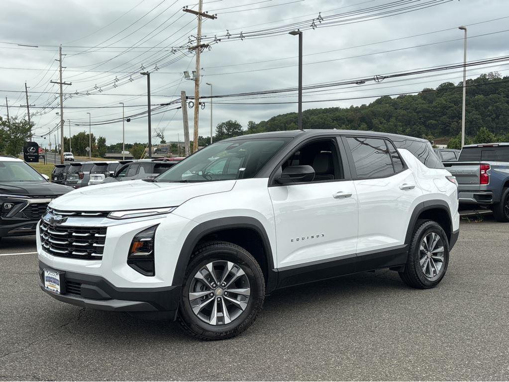 new 2026 Chevrolet Equinox car, priced at $34,168