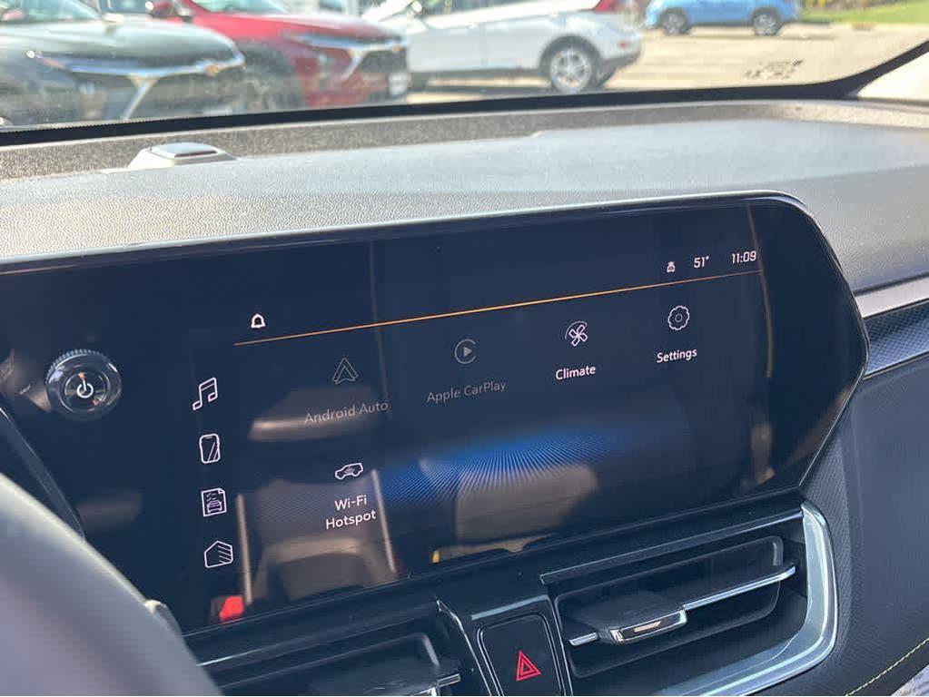 new 2025 Chevrolet TrailBlazer car, priced at $31,783