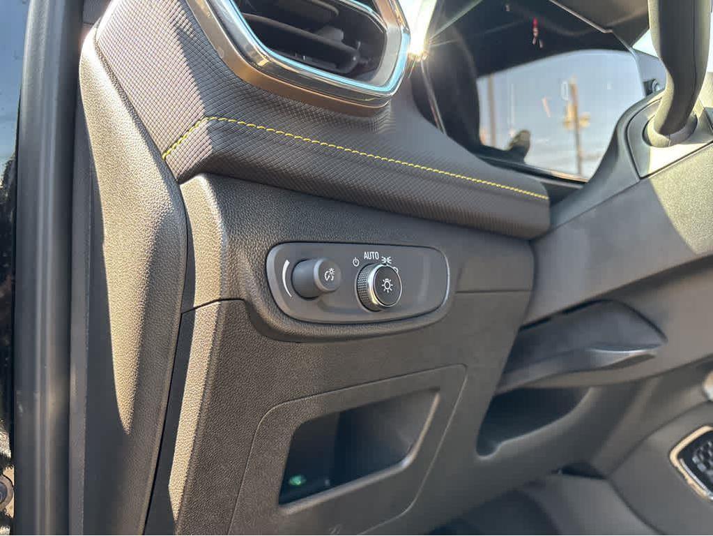 new 2025 Chevrolet TrailBlazer car, priced at $31,783