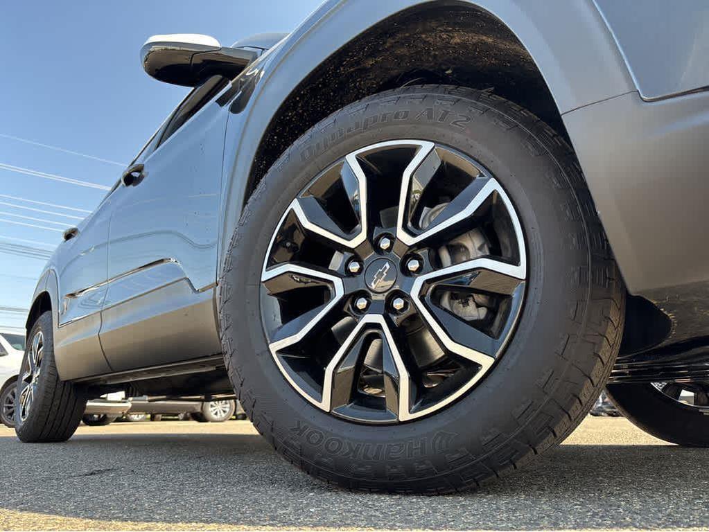 new 2025 Chevrolet TrailBlazer car, priced at $31,783