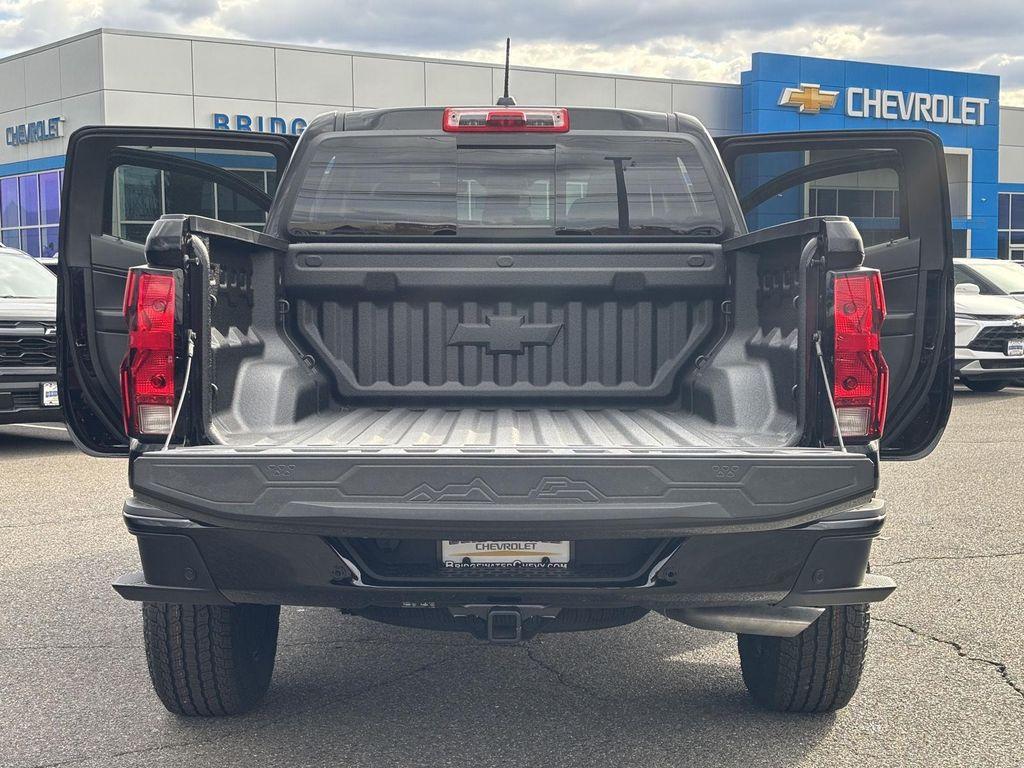 new 2026 Chevrolet Colorado car, priced at $42,895