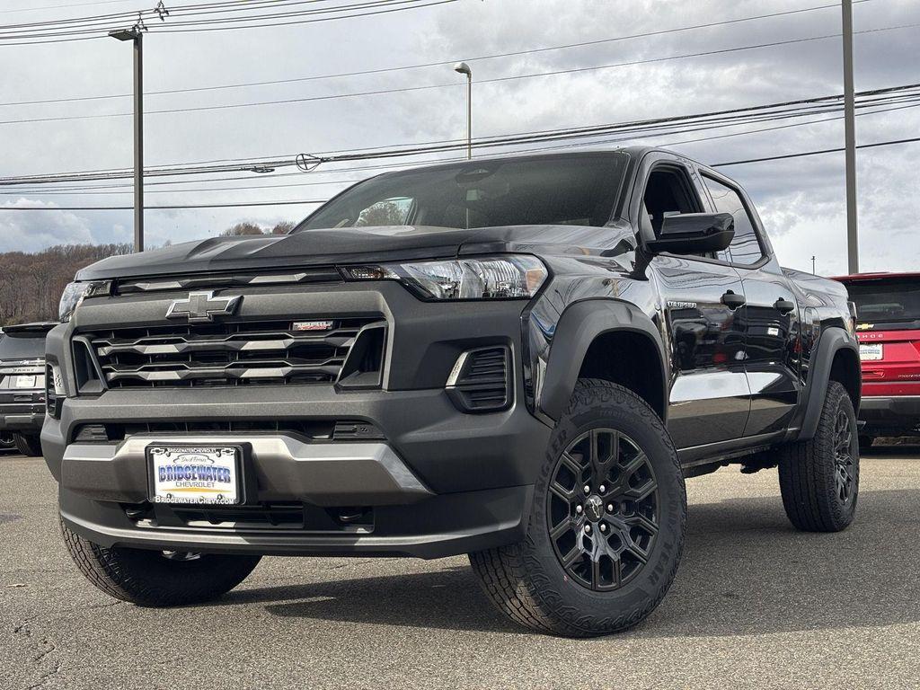 new 2026 Chevrolet Colorado car, priced at $42,895