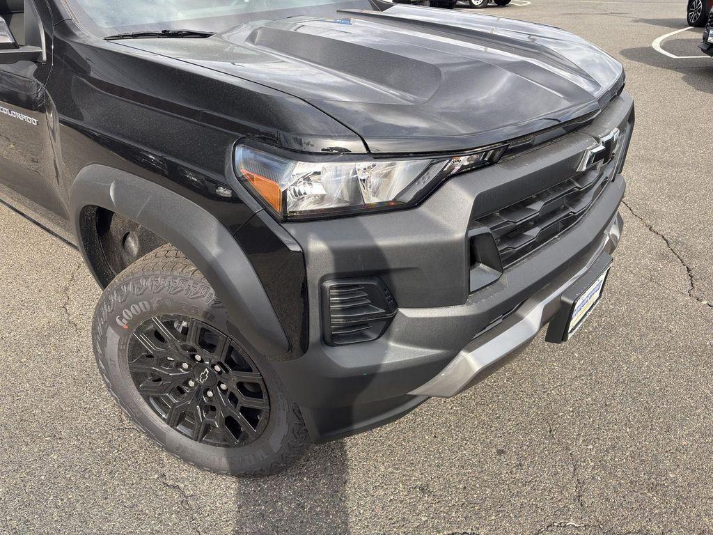 new 2026 Chevrolet Colorado car, priced at $42,895