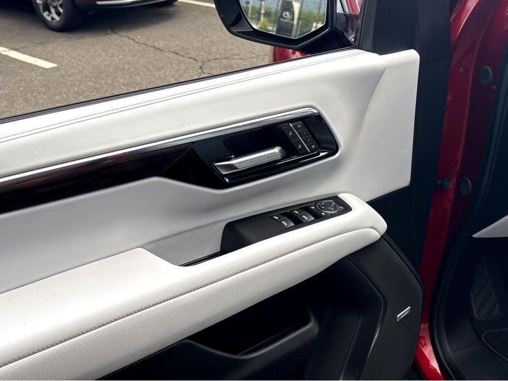 new 2025 Chevrolet Tahoe car, priced at $76,608