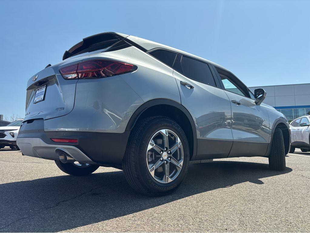 new 2025 Chevrolet Blazer car, priced at $39,435