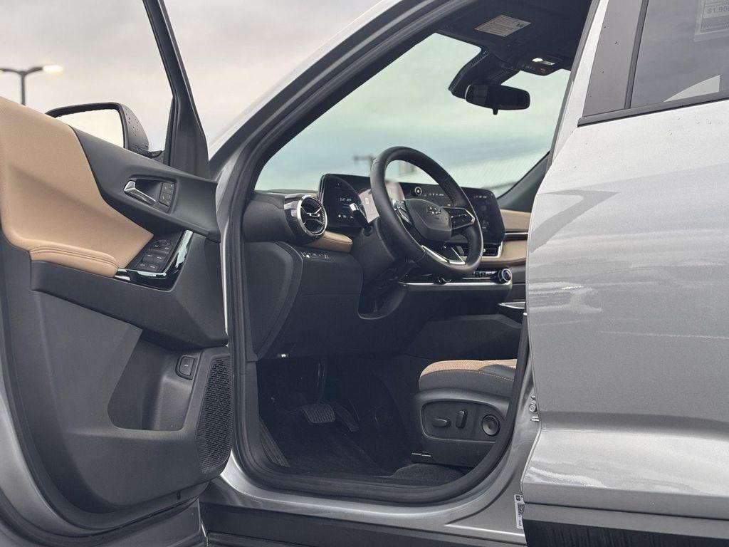 new 2026 Chevrolet Equinox car, priced at $38,840