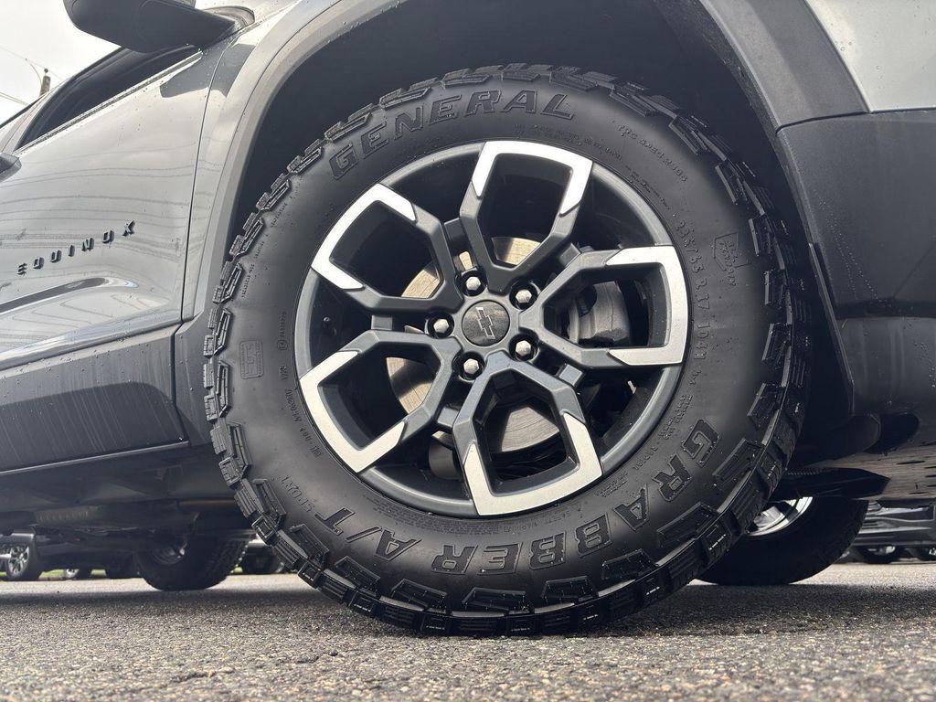 new 2026 Chevrolet Equinox car, priced at $38,840