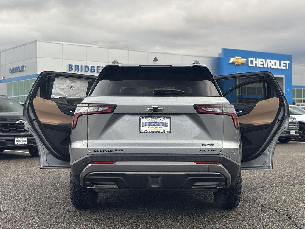 new 2026 Chevrolet Equinox car, priced at $38,840