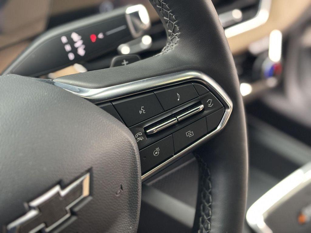 new 2026 Chevrolet Equinox car, priced at $38,840