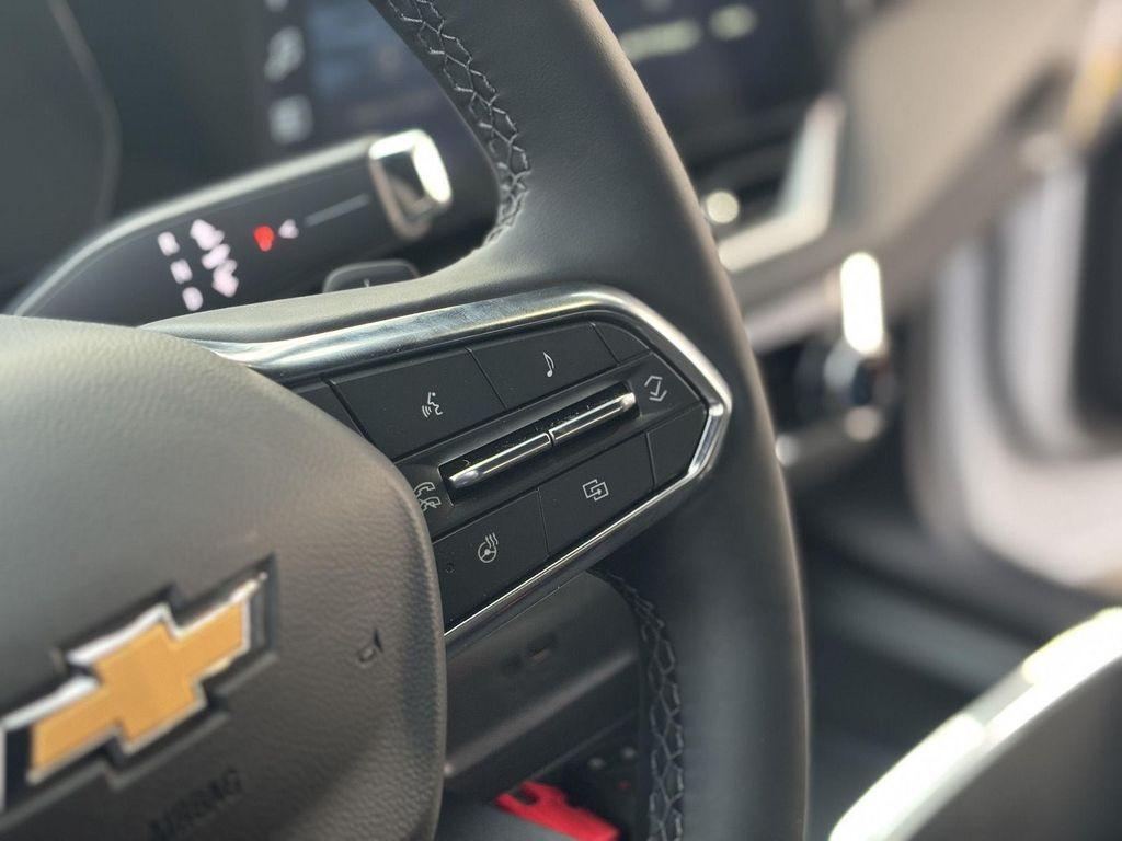 new 2026 Chevrolet Equinox car, priced at $36,055