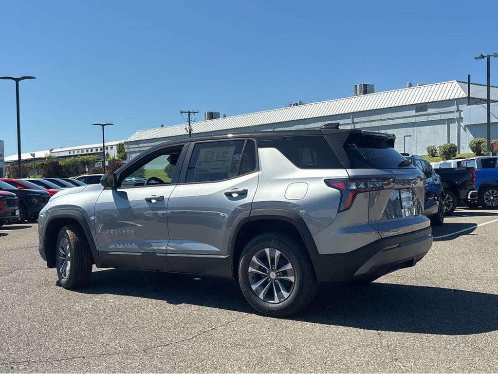 new 2026 Chevrolet Equinox car, priced at $32,815
