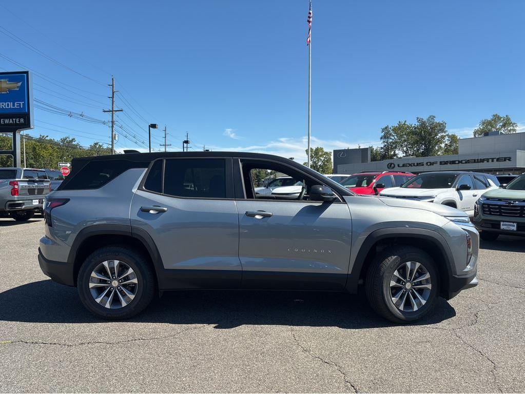 new 2026 Chevrolet Equinox car, priced at $32,815