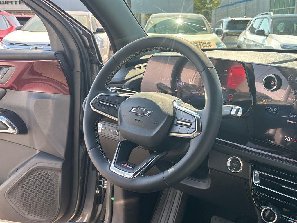 new 2026 Chevrolet Traverse car, priced at $52,195