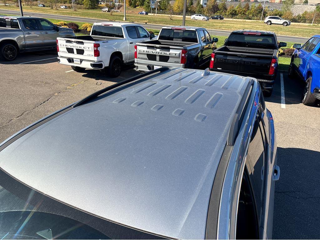 new 2026 Chevrolet Traverse car, priced at $46,215