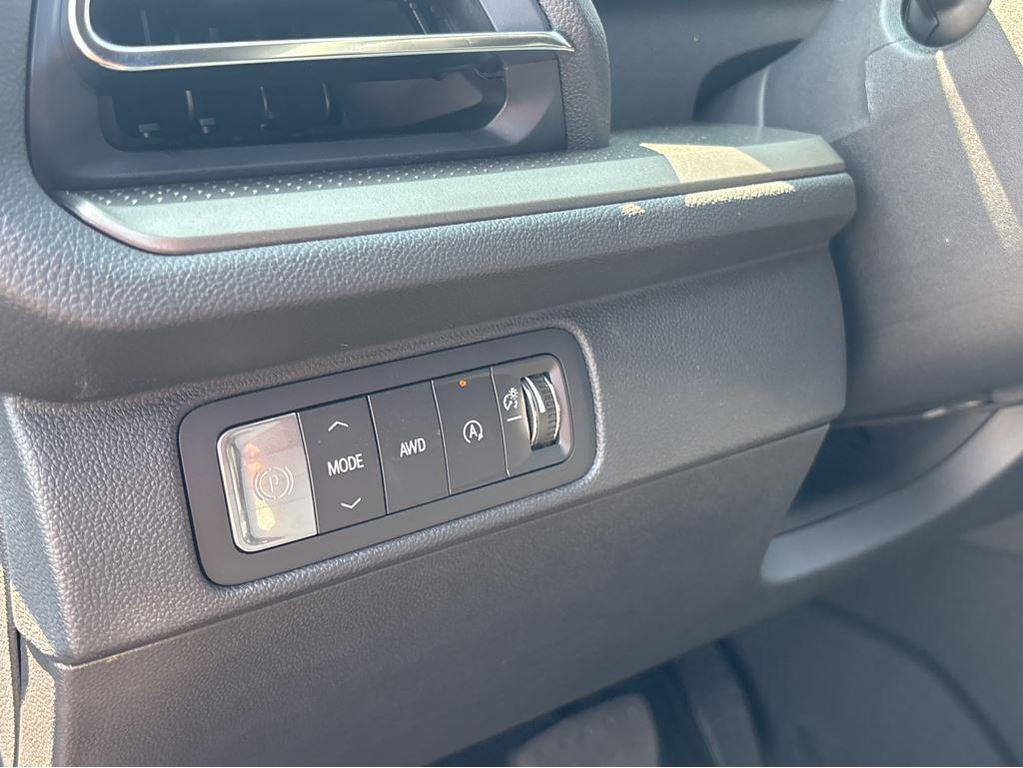 new 2026 Chevrolet Traverse car, priced at $46,215