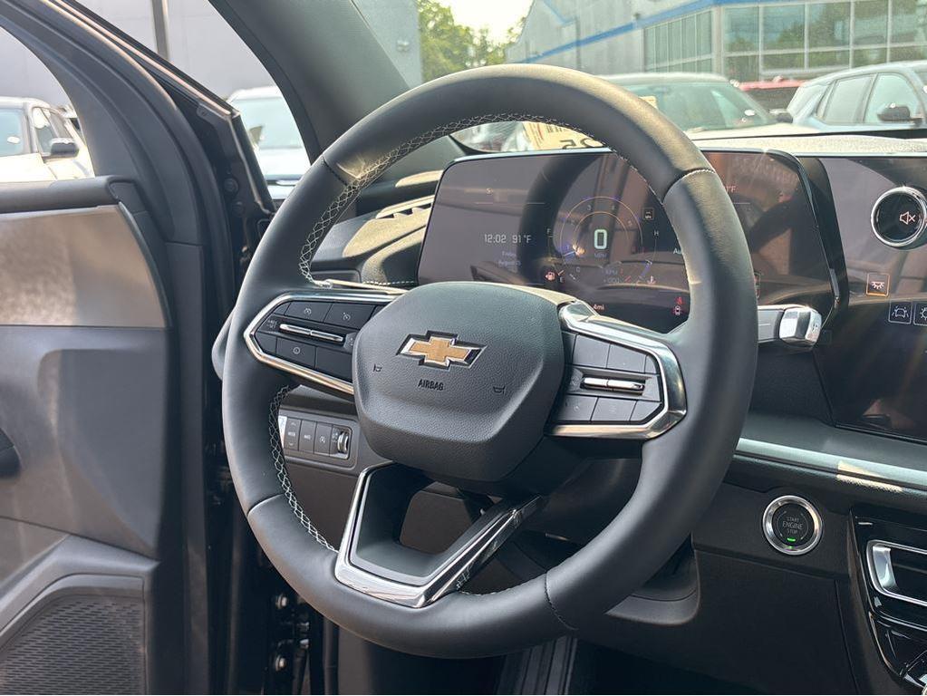 new 2026 Chevrolet Traverse car, priced at $46,215