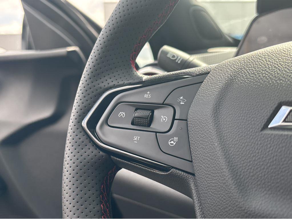 new 2025 Chevrolet Trax car, priced at $26,965