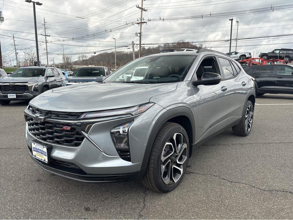 new 2025 Chevrolet Trax car, priced at $26,965