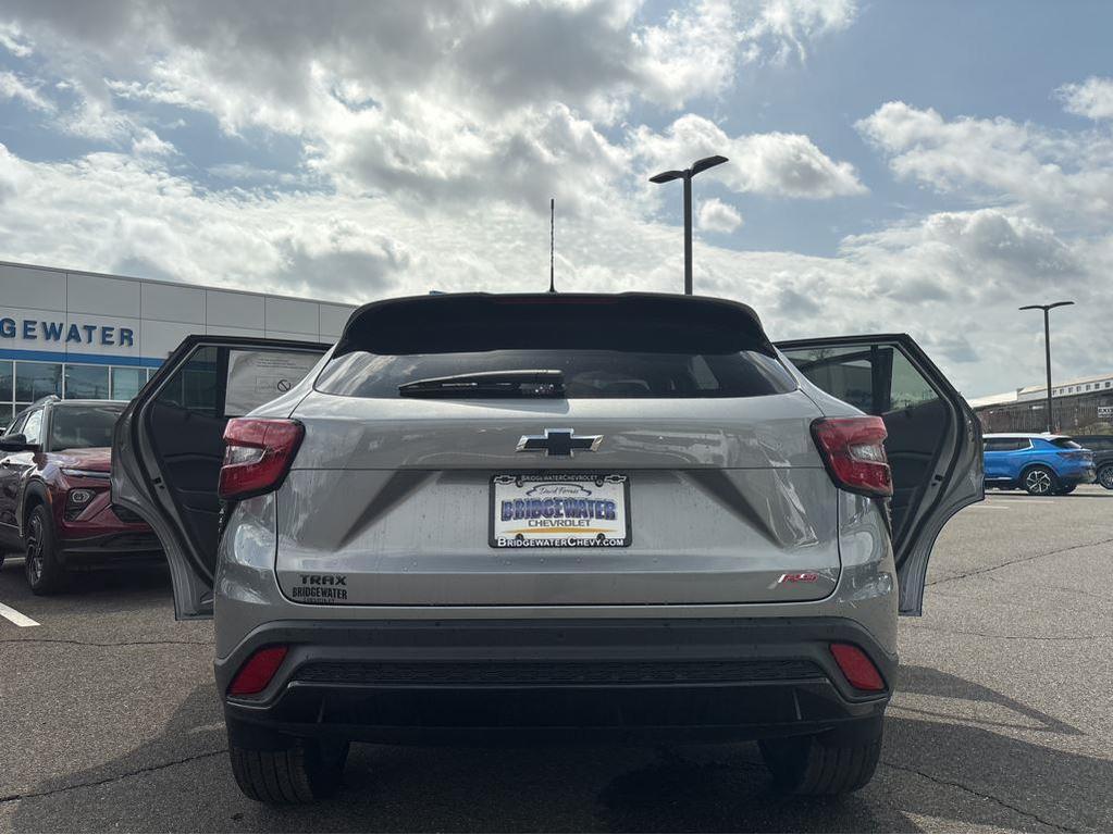 new 2025 Chevrolet Trax car, priced at $26,965