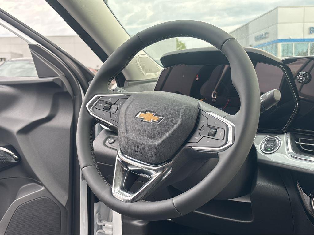 new 2025 Chevrolet Trax car, priced at $25,760