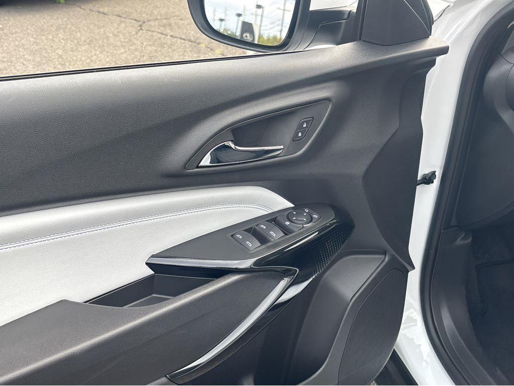 new 2025 Chevrolet Trax car, priced at $25,760