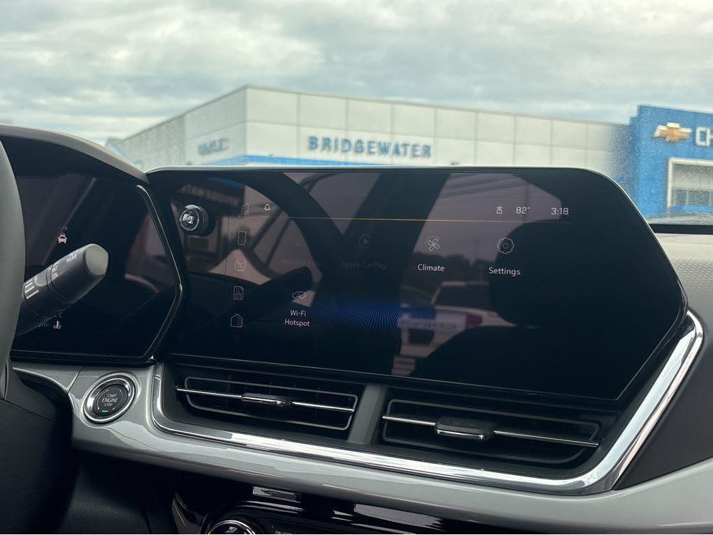 new 2025 Chevrolet Trax car, priced at $25,760