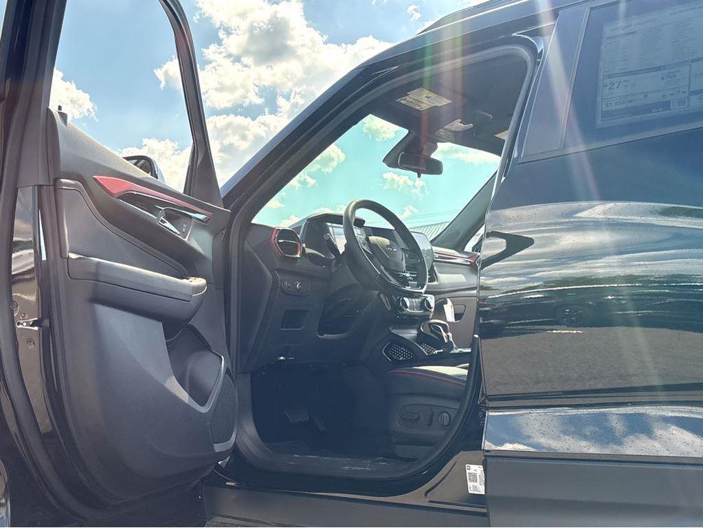 new 2026 Chevrolet TrailBlazer car, priced at $30,406