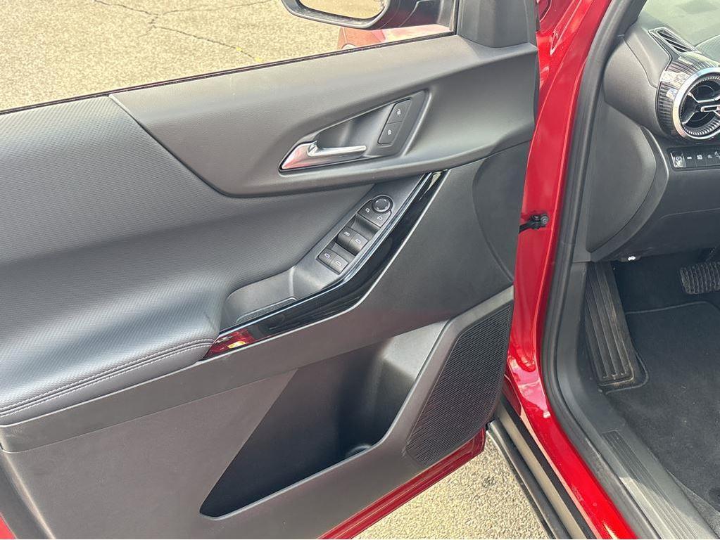 new 2026 Chevrolet Equinox car, priced at $34,030