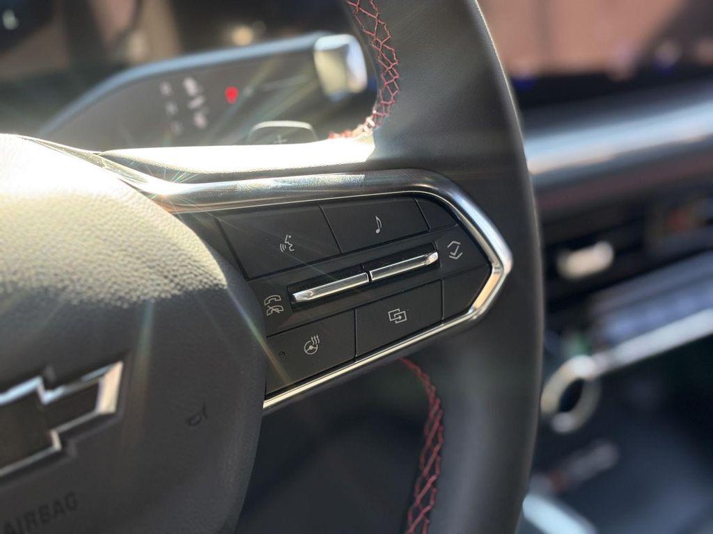 new 2025 Chevrolet Suburban car, priced at $79,325