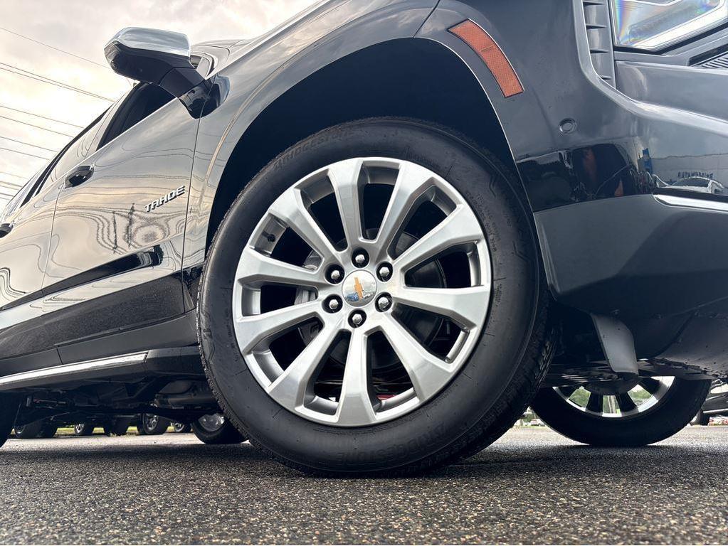 new 2025 Chevrolet Tahoe car, priced at $84,175