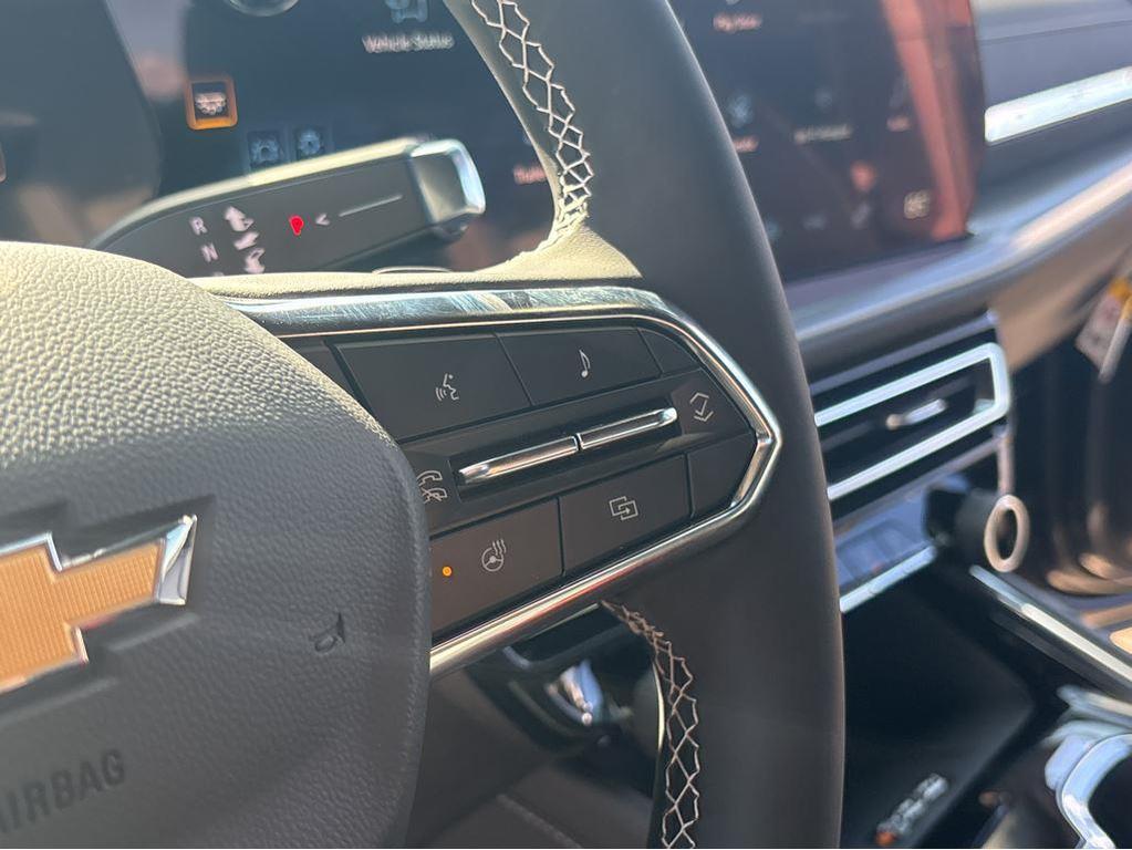 new 2026 Chevrolet Traverse car, priced at $47,215