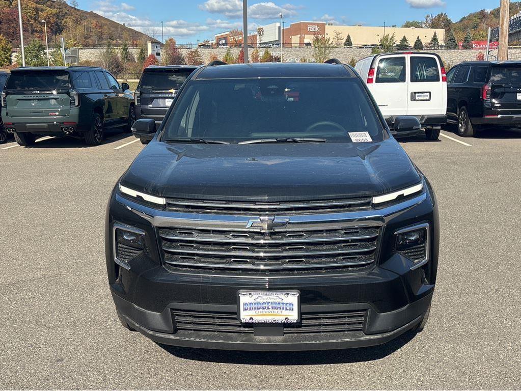 new 2026 Chevrolet Traverse car, priced at $47,215