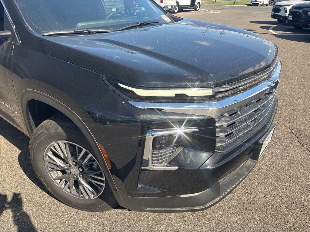 new 2026 Chevrolet Traverse car, priced at $47,215