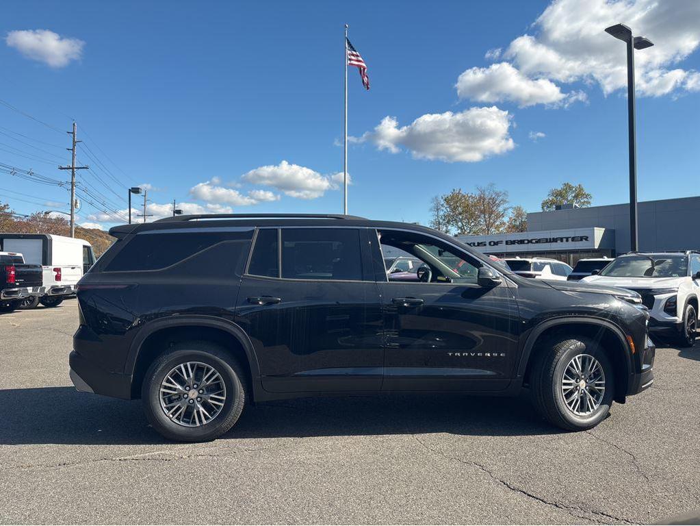 new 2026 Chevrolet Traverse car, priced at $47,215