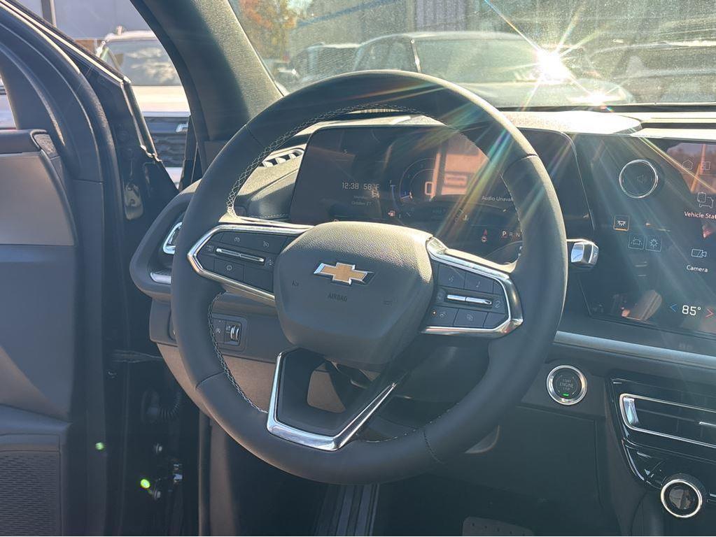 new 2026 Chevrolet Traverse car, priced at $47,215