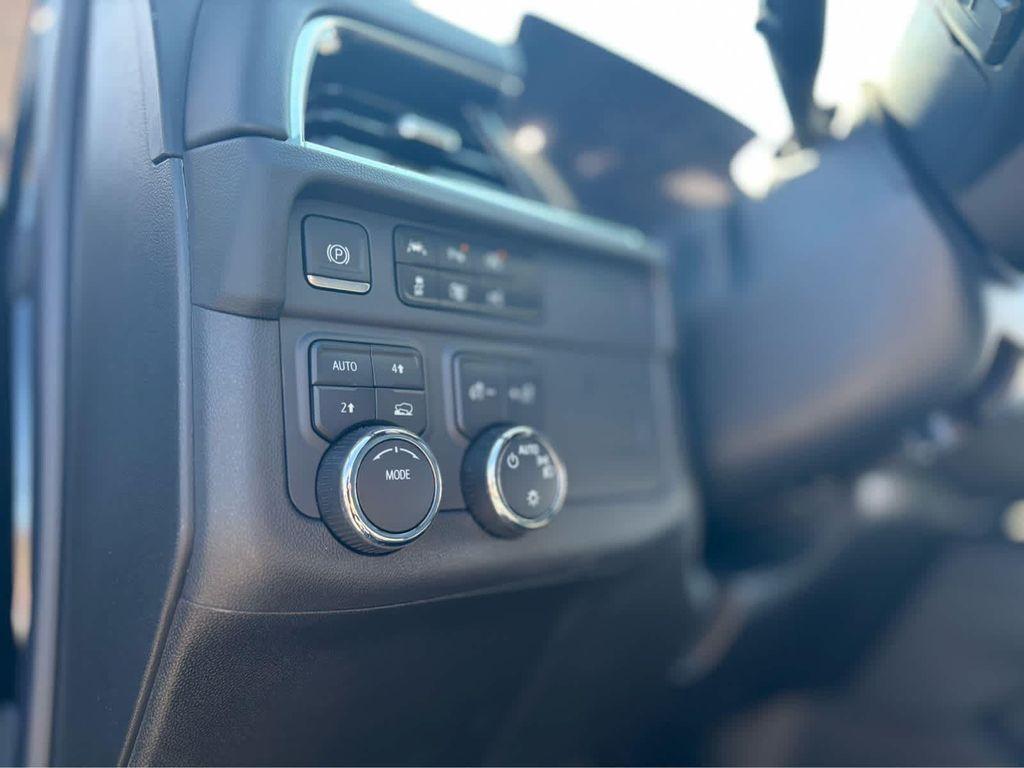 new 2025 Chevrolet Tahoe car, priced at $65,070