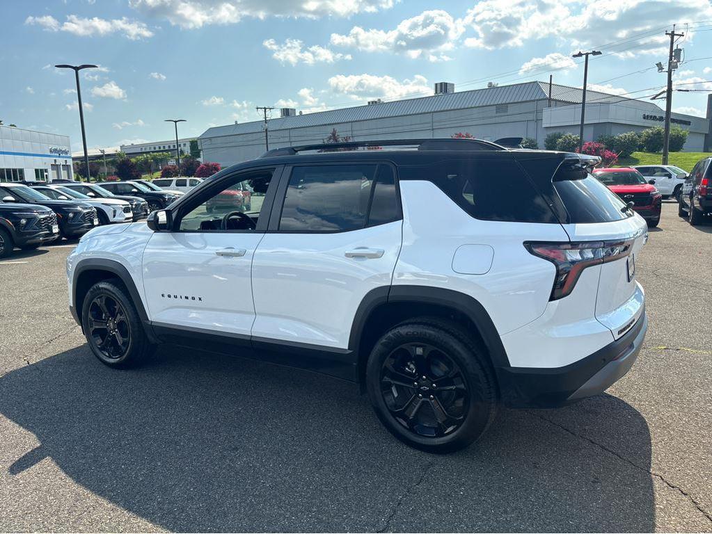 new 2026 Chevrolet Equinox car, priced at $35,030