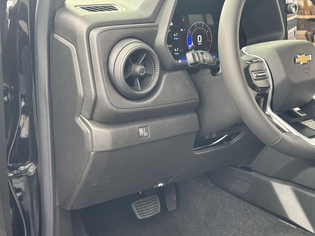 new 2026 Chevrolet Colorado car, priced at $36,880