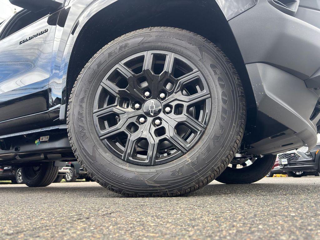 new 2026 Chevrolet Colorado car, priced at $36,880