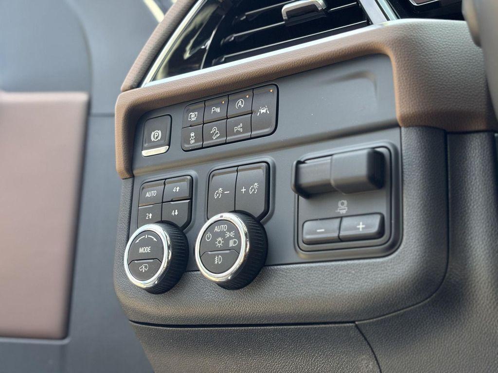 new 2026 Chevrolet Suburban car, priced at $98,705