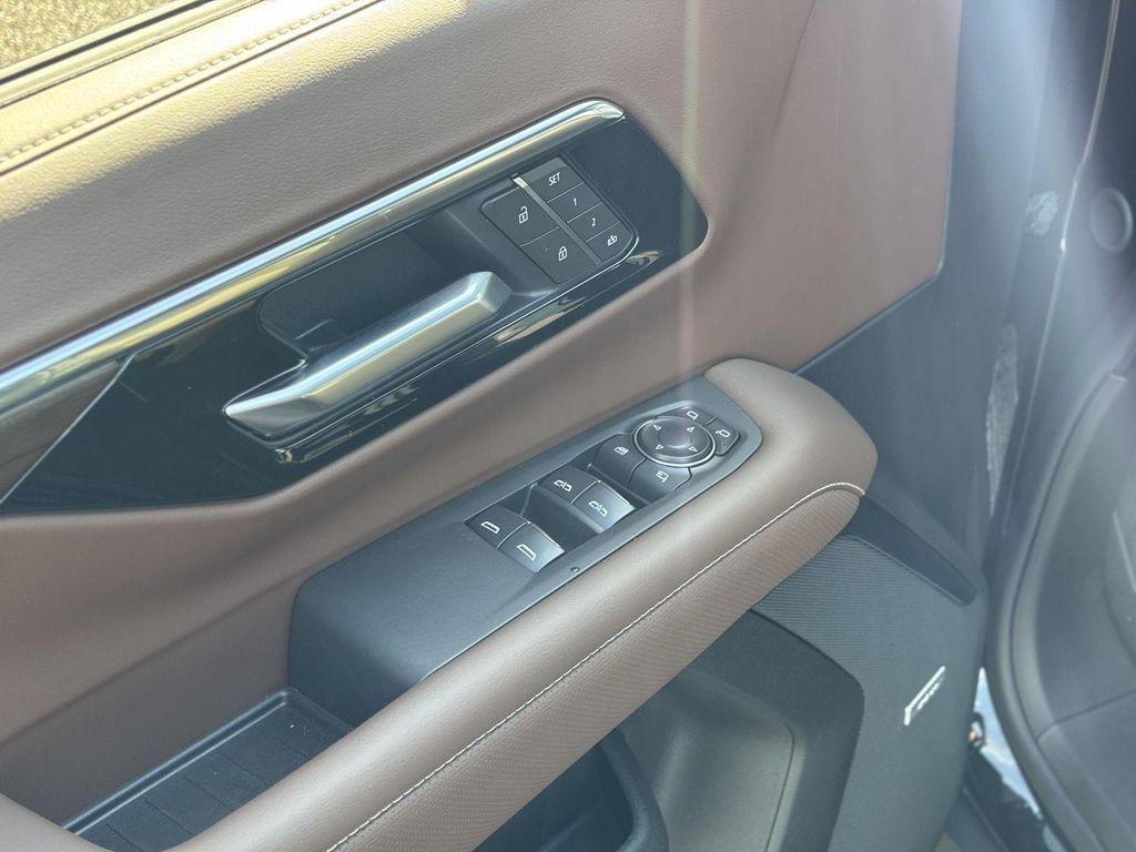 new 2026 Chevrolet Suburban car, priced at $98,705